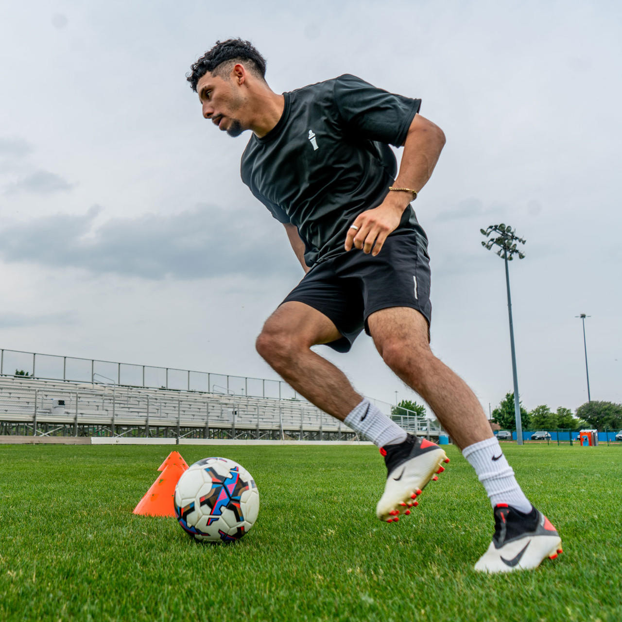 Soccer Innovations Hypersonic Thermo Soccer Ball - Thumbnail 2