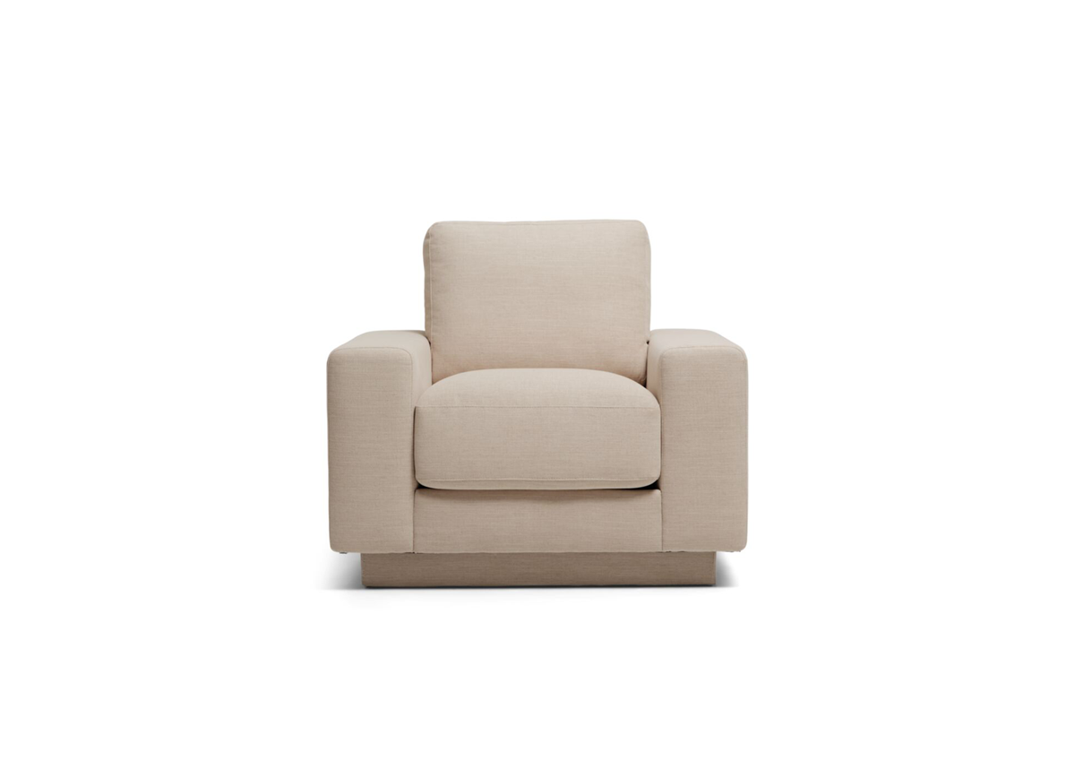 tavin chair front 