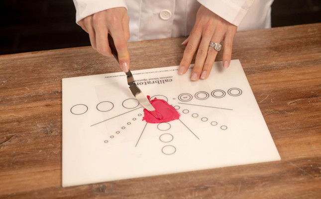 How is Custom Lipstick Made? Watch Dawes Custom Cosmetics in Action