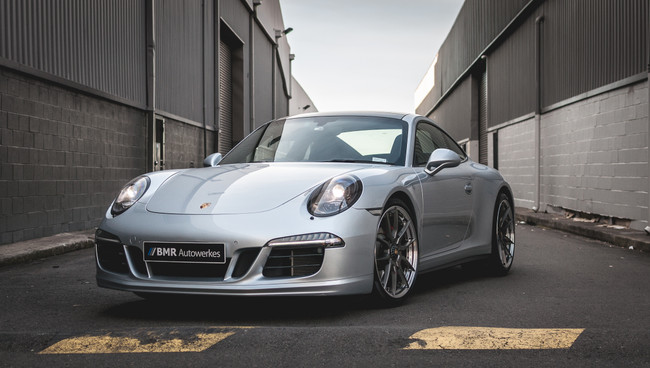 Porsche 911 on custom centrelock BC Forged Wheels