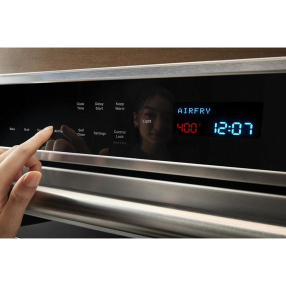 Maytag® 30-inch Single Wall Oven with Air Fry and Basket - 5.0 cu. ft. MOES6030LZ