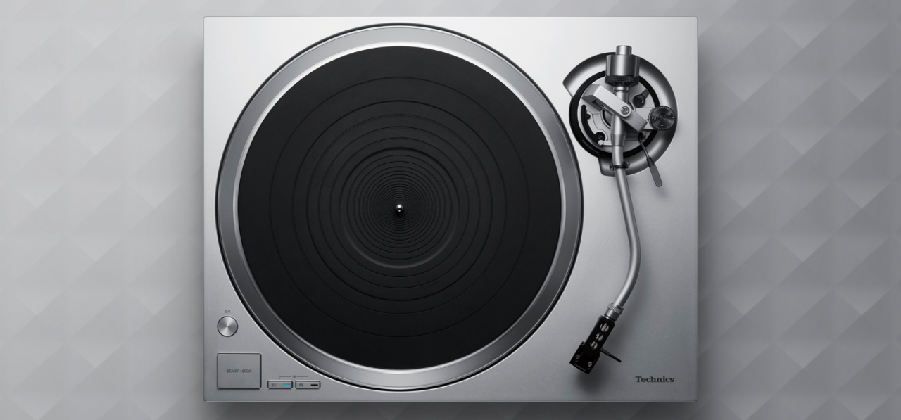 Technics - SL-1500C - Direct Drive Turntable System