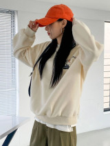 Fifth Avenue DIFT388 Mountain Printed Sweatshirt - Cream