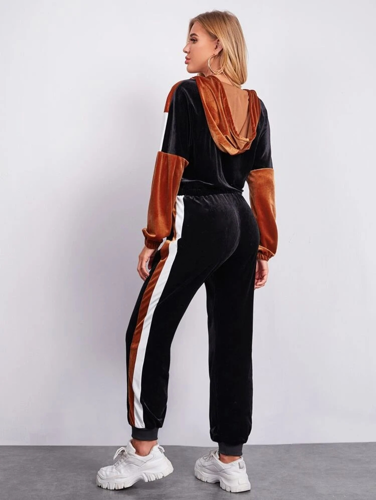 Fifth Avenue Womens Color Block Velvet Jacket and Jogger Pants Co- Ord Set FAVELC9 - BB