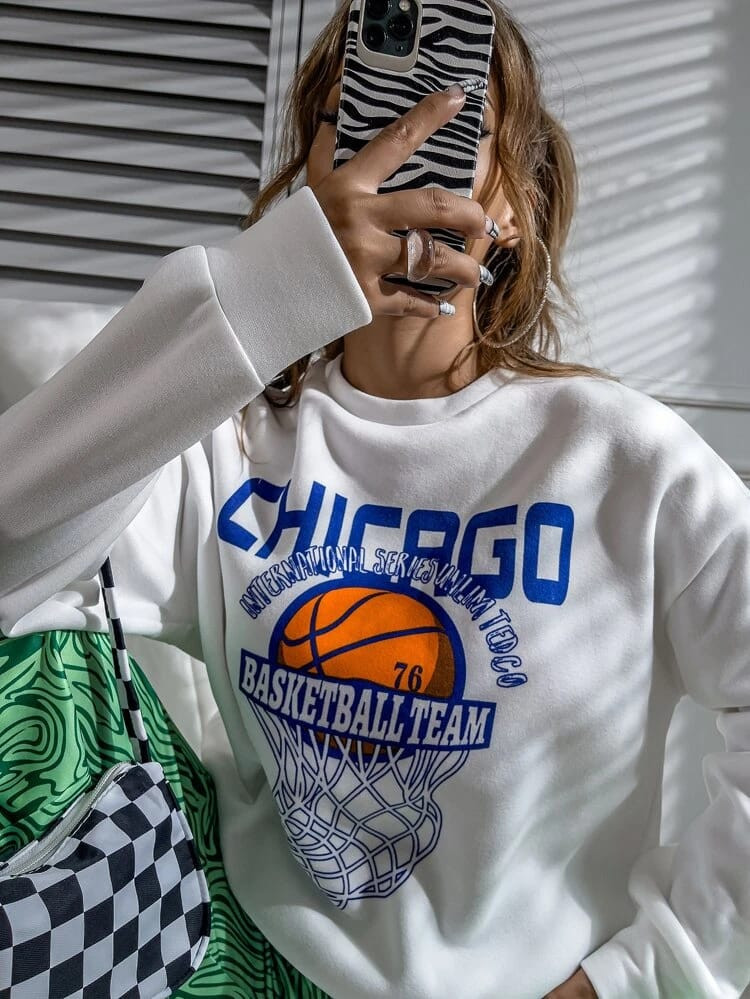 Fifth Avenue DIFT250 Chicago Basketball Printed Sweatshirt - White