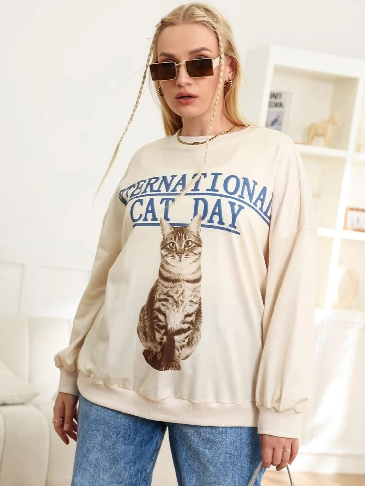 Fifth Avenue DIFT395 Cat Day Printed Sweatshirt - Cream
