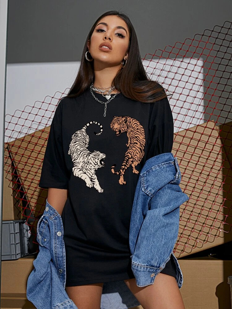 Fifth Avenue DIFT483 Oversized Tiger Printed T-Shirt - Black