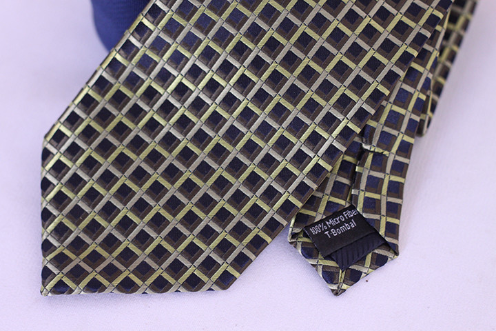 Tayyab Bombal Men's Navy Blue Yellow Necktie