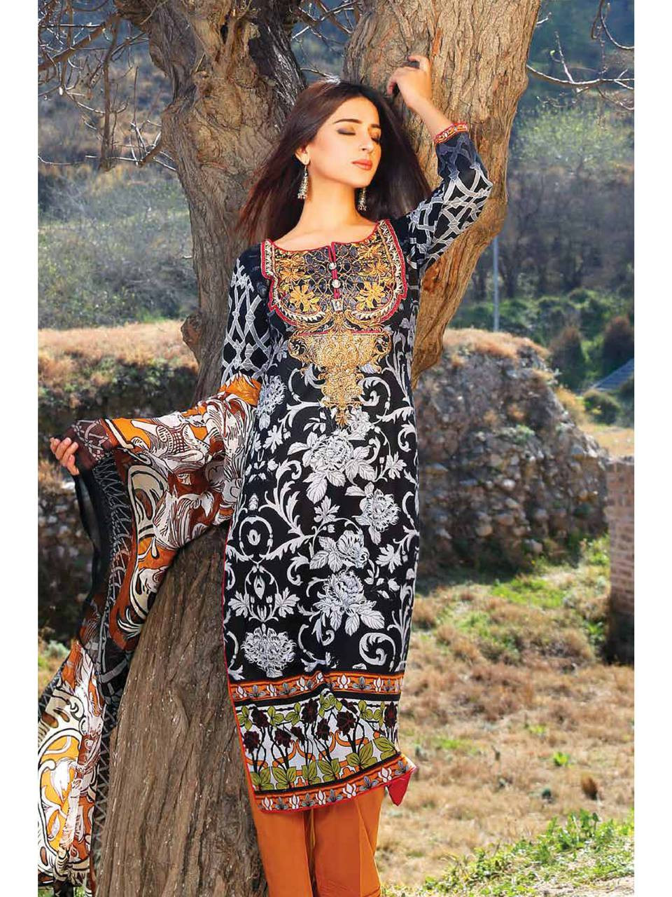 Zanisha Embroidered Lawn 2016 10-A