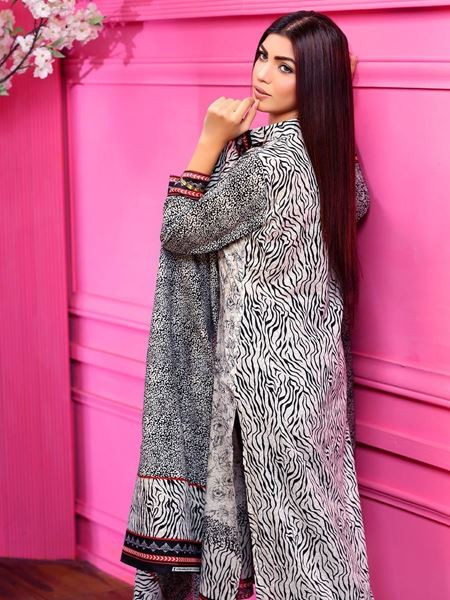 Sapna Lawn 2016 Vol 2 Design 5081-B