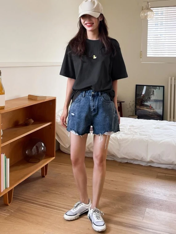 Fifth Avenue DIFT810 Duck Printed Oversized T-Shirt - Black