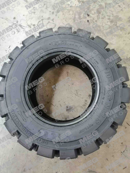 10-16.5 TYRE