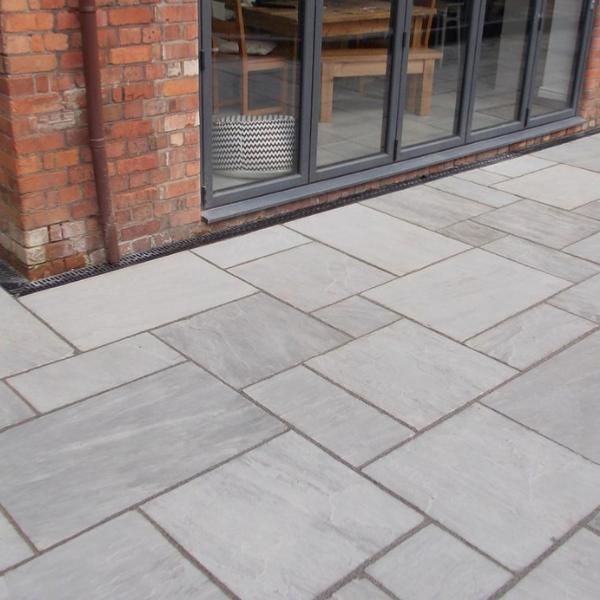 SILVER GREY 22MM CALIBRATED 1 SQUARE MTR