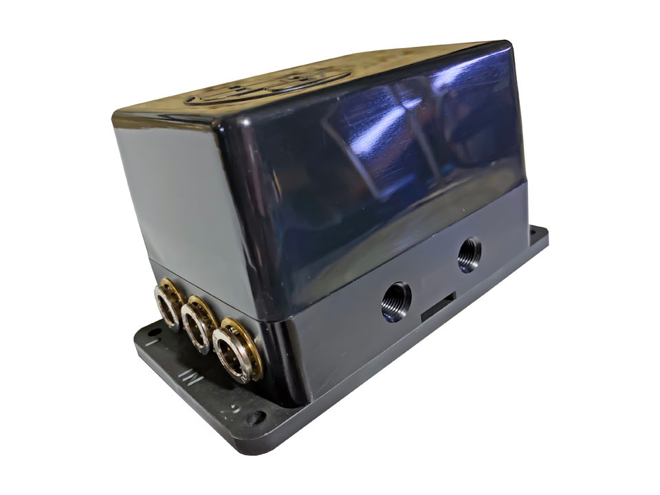 Slam Specialties 4 corner 3/8 Black Manifold Valve w/ 1/8" NPT Gauge Ports