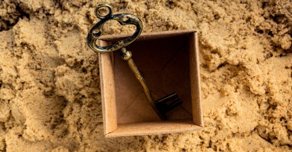 10 Places to Hide a House Key Zero Day Gear