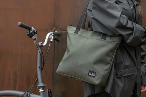 バイクアクセサリー｜バッグ一覧 | Brompton Bicycle | Brompton 日本