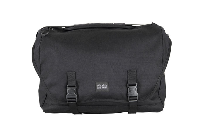 Metro Messenger Bag Large Black , 