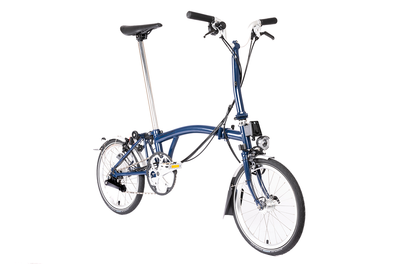 C Line  6-speed with Dynamo Lighting - Renewed- Grade 1 Tempest Blue Mid, 