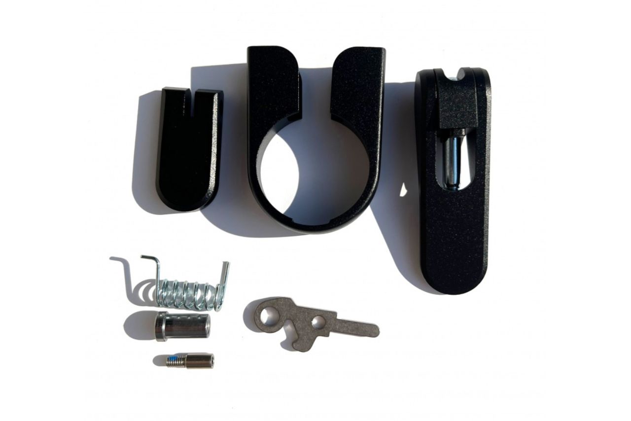 Seat Clamp and Rear Frame Clip Set for T Line Black , 