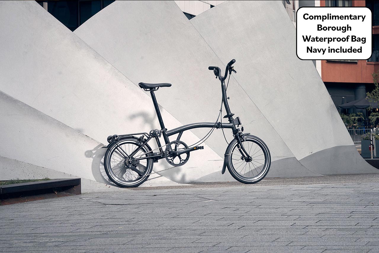 P Line with Roller Frame - 12-speed Midnight Black Metallic Mid, 