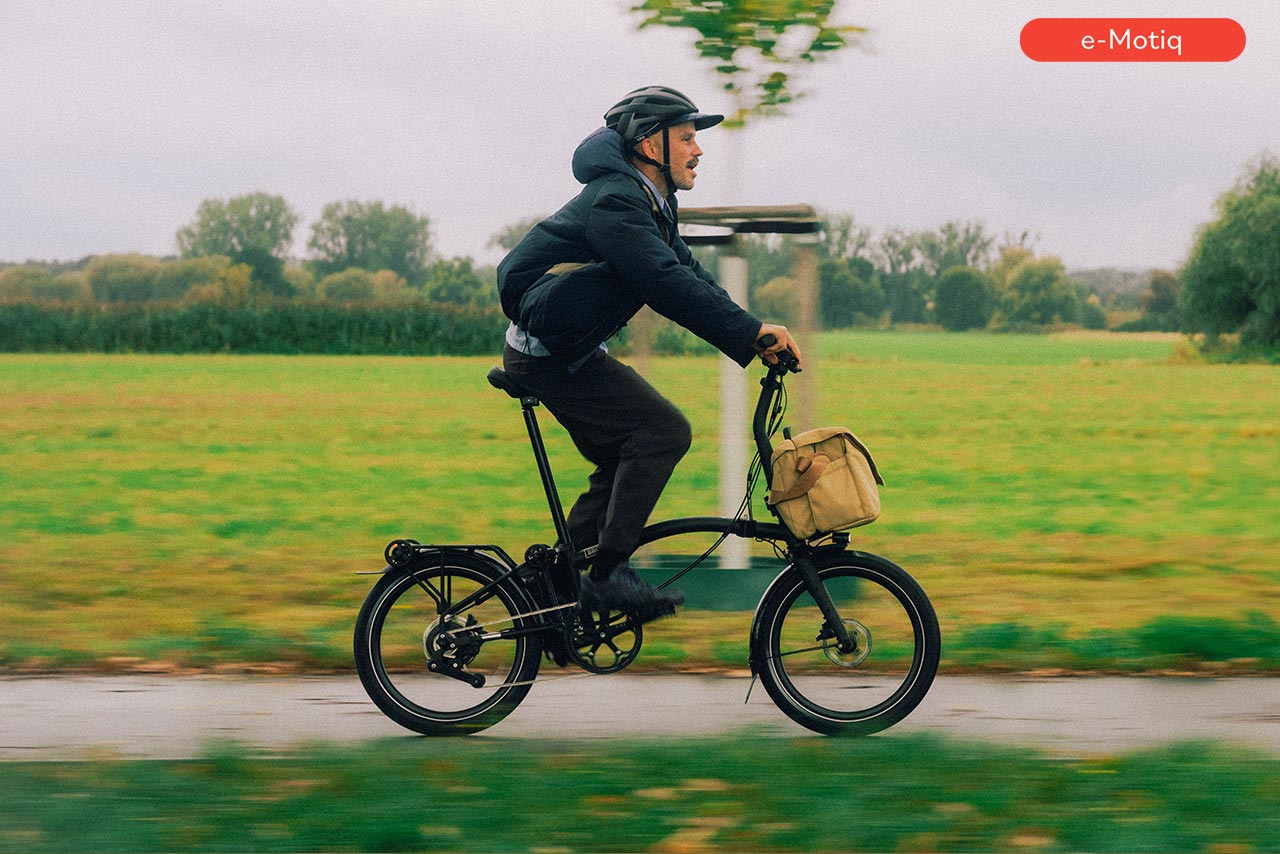 Electric G Line City+ with SuperRoll+ and Handlebar Control - e-Motiq system - 4-vitesses Space Black Medium, 