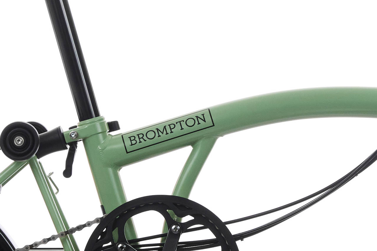 C Line Explore with Rack - Renewed - Grade A | Brompton USA
