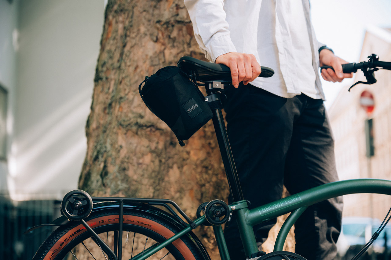 アクセサリー BROMPTON Transit Transport Bag Transit Transport Bag | Brompton Bicycle USA