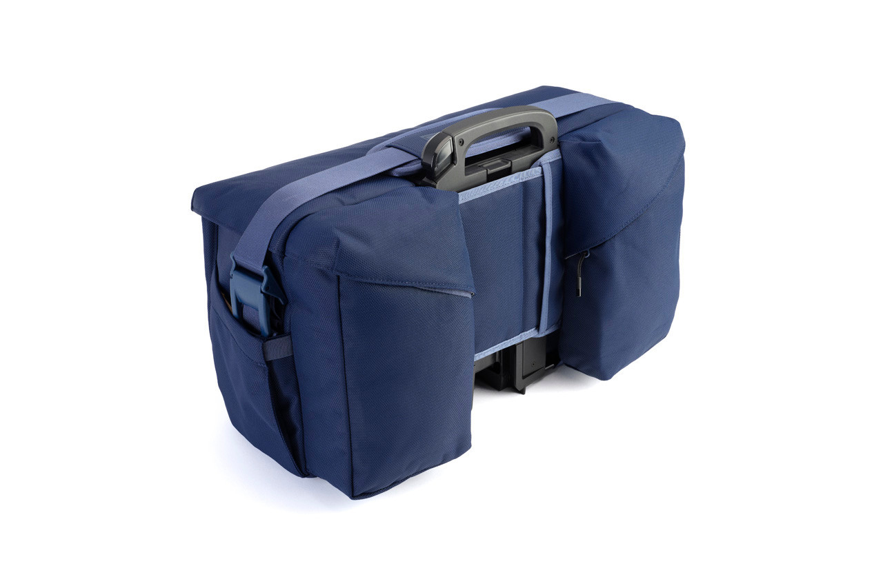 Electric Zip Bag Large - Navy | Brompton Bicycle UK