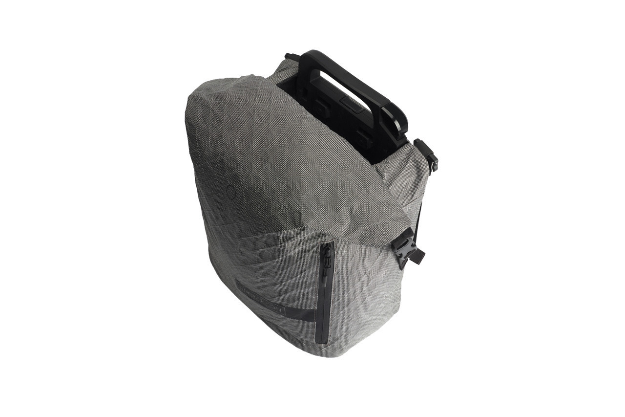 Electric Rolltop Bag for T Line | Brompton USA