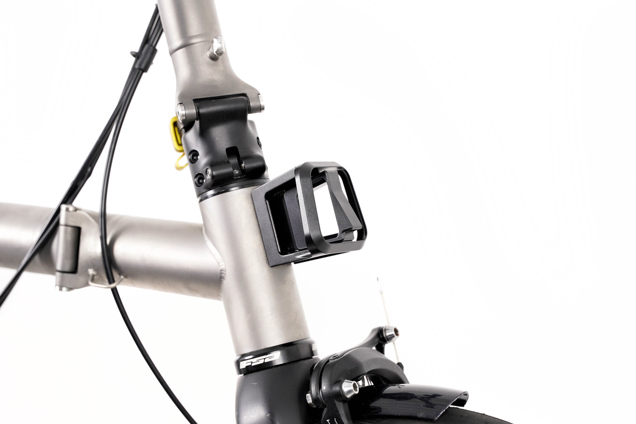 BROMPTON FORGED BLOCKフォージド フロントキャリアブロック ColourLab Forged Front Carrier Block | Brompton USA