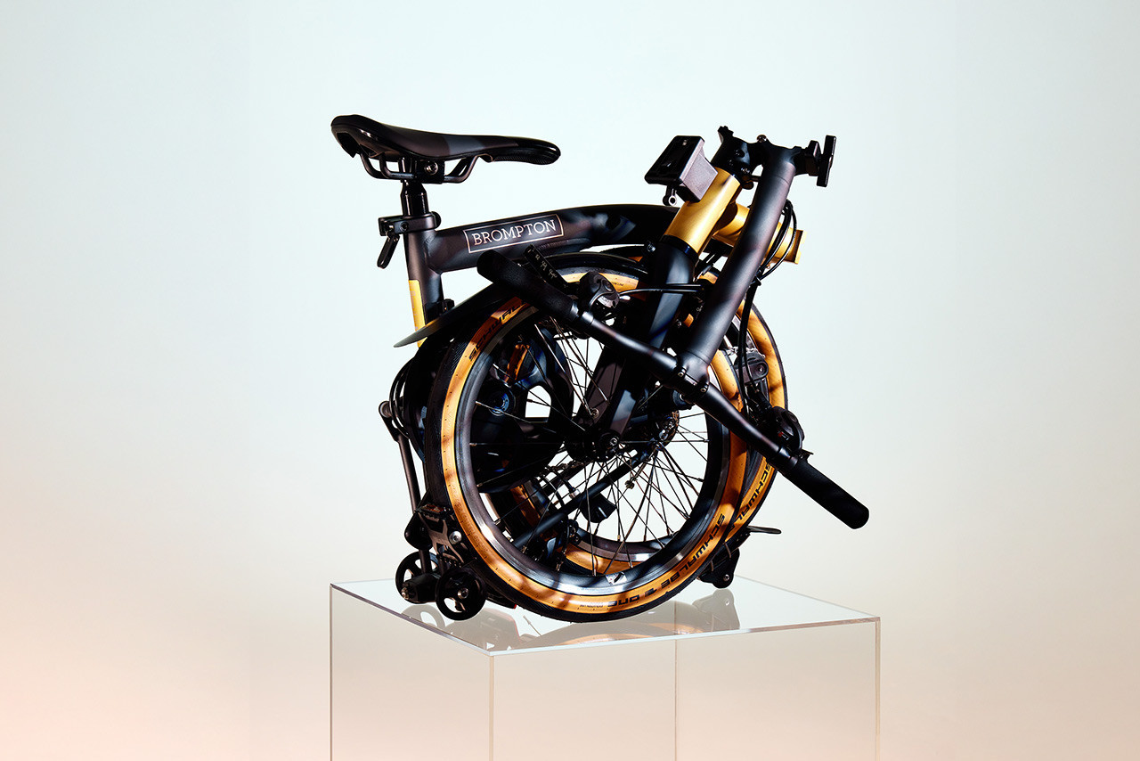 T Line - Ceratech Black Gold - 12-speed | Brompton USA