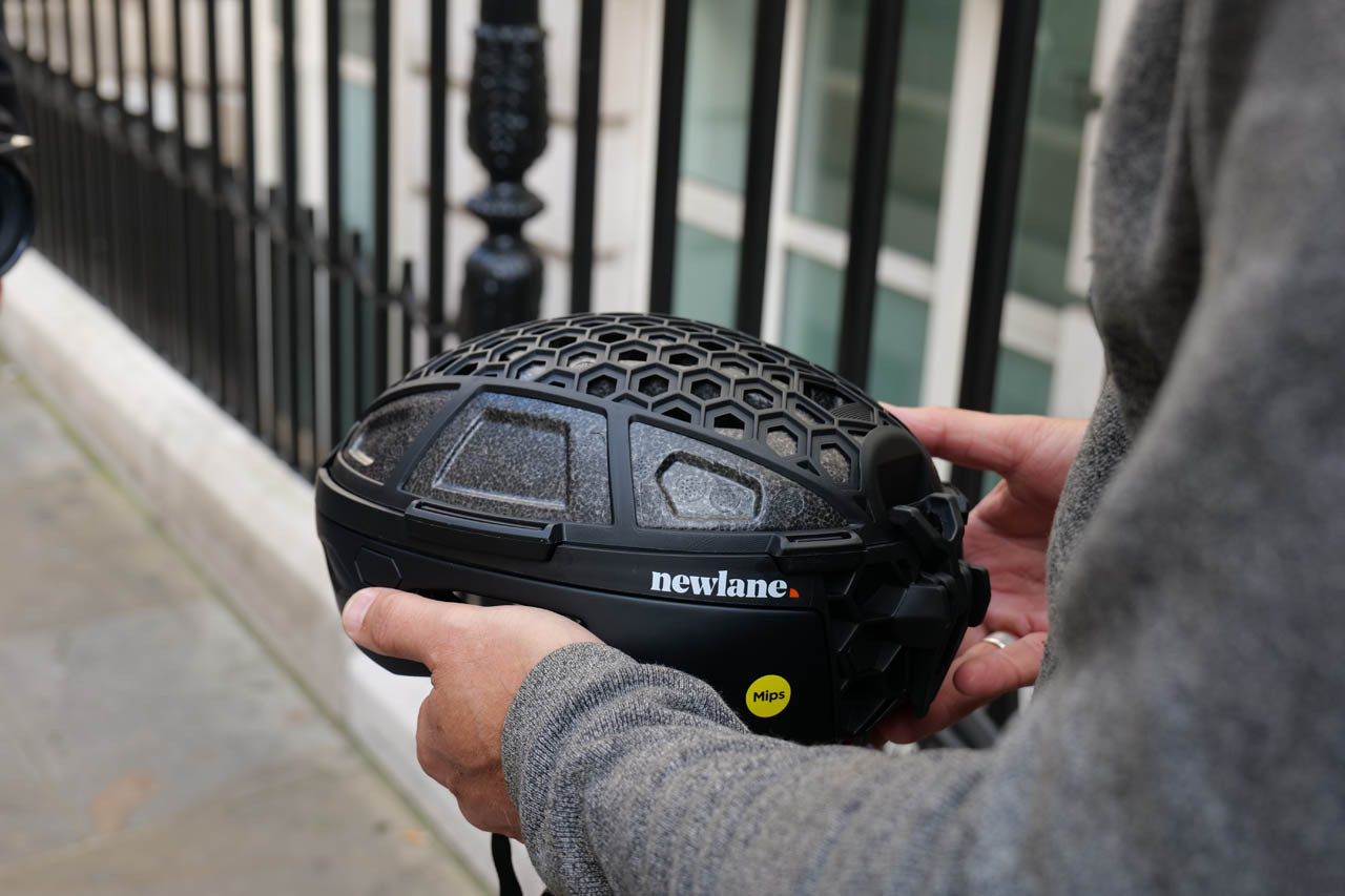 Newlane Foldable Mips Bike Helmet