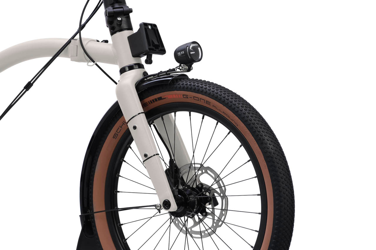 G Line with Roller Frame and Dynamo Lighting - 8-velocidades