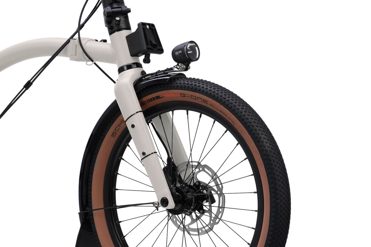 G Line with Roller Frame and Dynamo Lighting - 8-velocidades