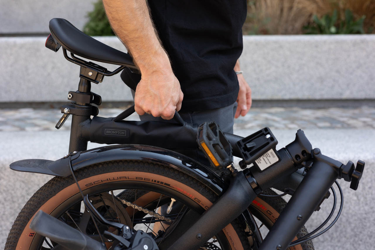 Brompton Carry Handle