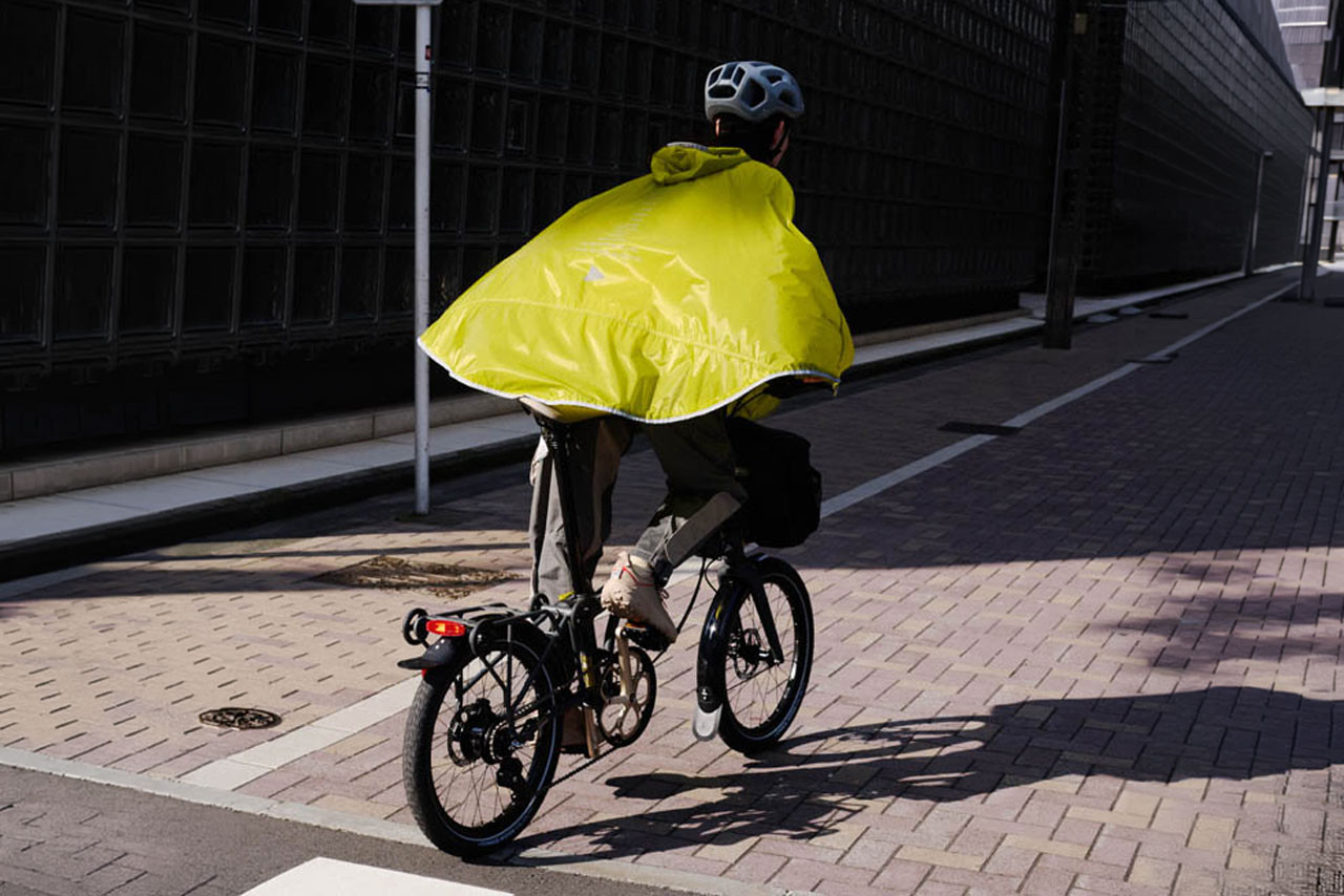 Brompton x and wander Poncho