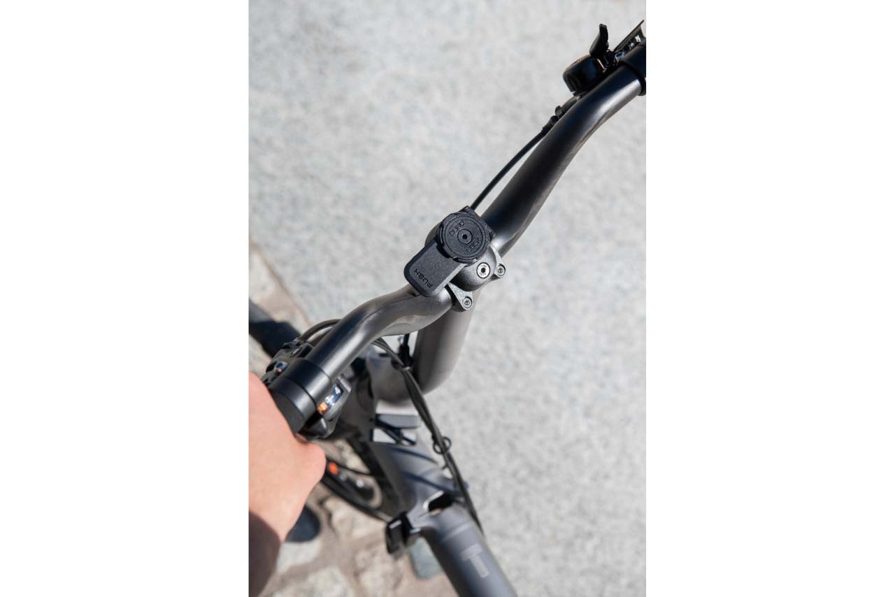 Quad Lock® Telefonhalter für T & Electric P Line mit Adapter