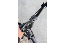 Quad Lock® Telefonhalter für T & Electric P Line mit Adapter