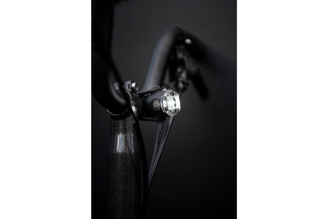 Lezyne Femto USB Bike Light - Thumbnail 2