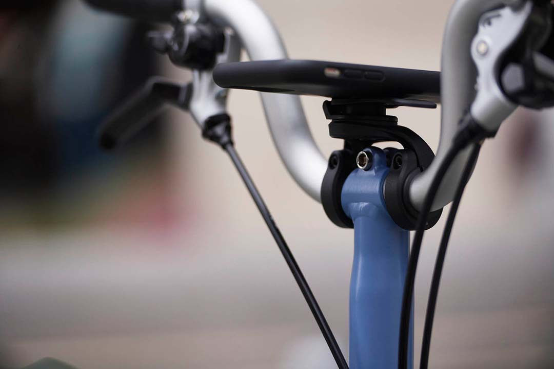 Quad Lock® Phone Mount for A,C and P Line | Brompton USA