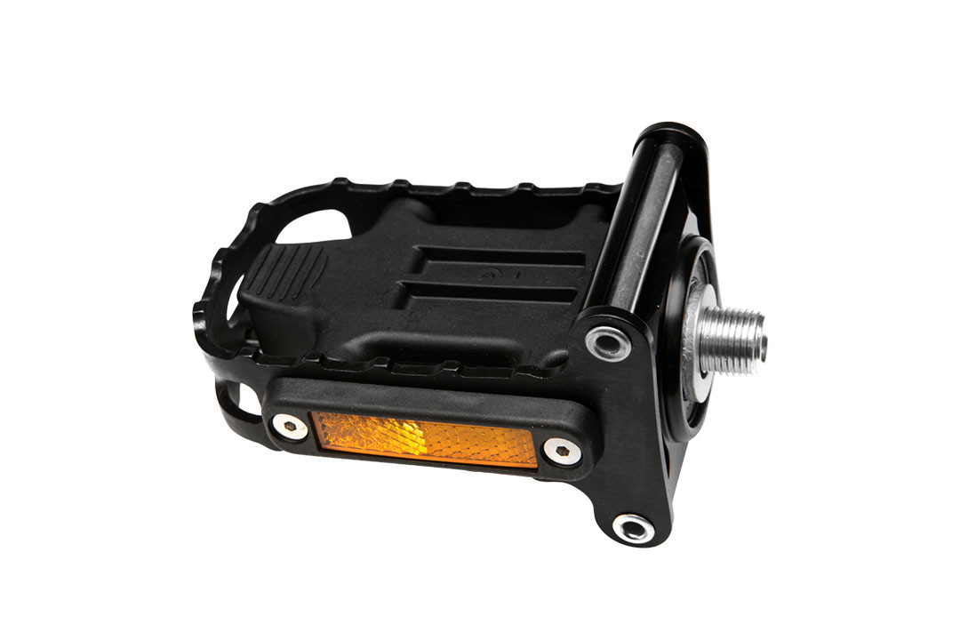BROMPTON フラットペダル FOLDING PEDAL ブラック左右セット Left Folding Pedal in Black | Brompton USA