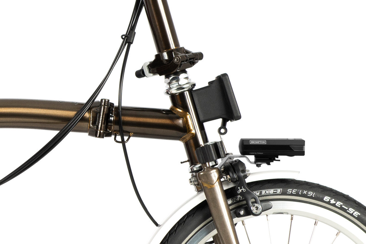 C Line Explore with Battery Lighting - Silver - 6 Speed | Brompton USA