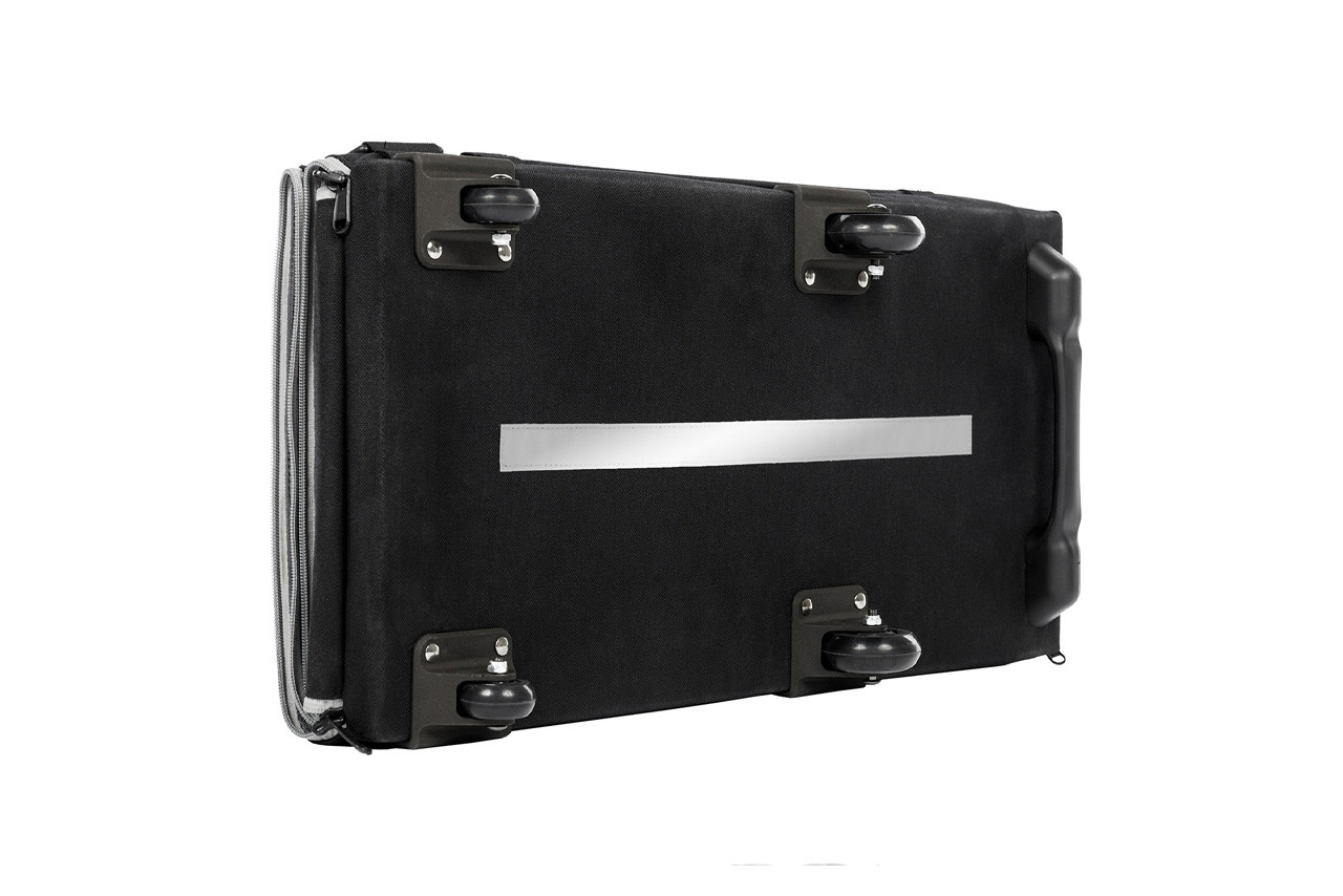 Padded Travel Bag With 4 Rollers Black