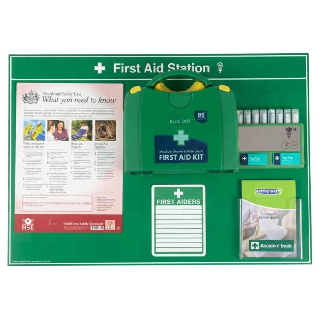 FAK2025 First Aid Station 1 to 100 People BS8599 with Health Safety Law Poster  Zafety Supplies FAK2025