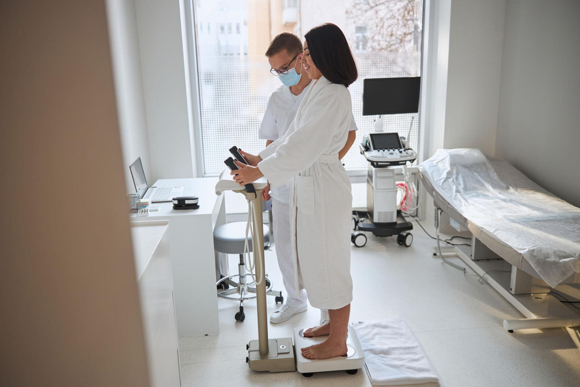 Types of Medical Scales: Choosing the Right Scale for Hospitals, Clinics, and Healthcare Facilities