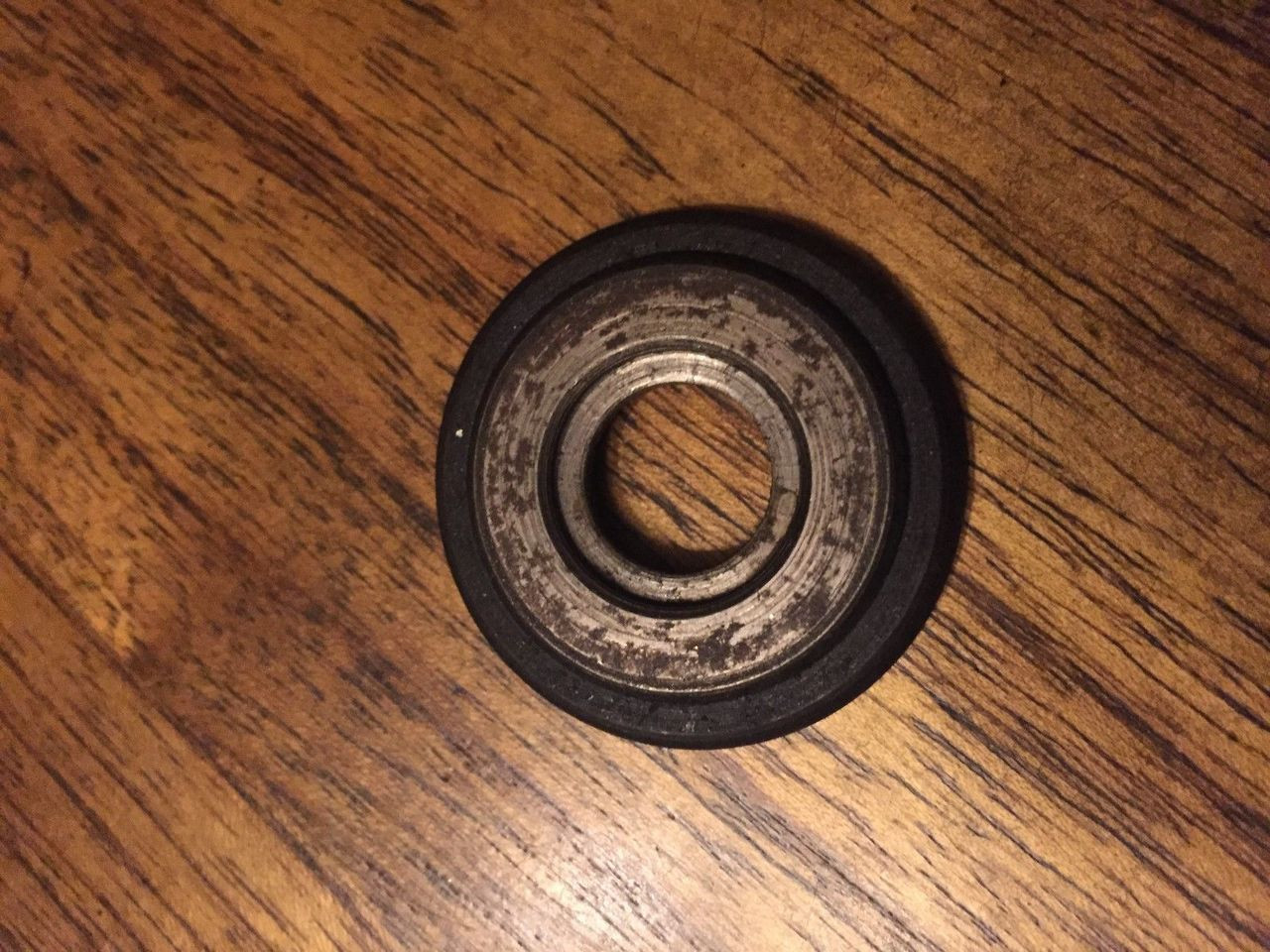 LOWER VALVE SPRING PLATE R68, 69, 69S - 11340026179