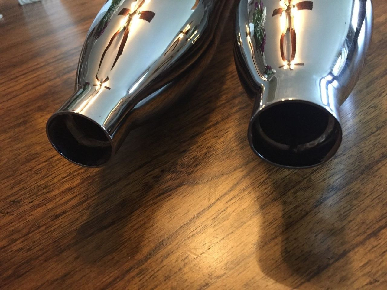 PAIR OF SEAMED CHROME TORPEDO MUFFLERS W/CUT-OUT - 18124090003