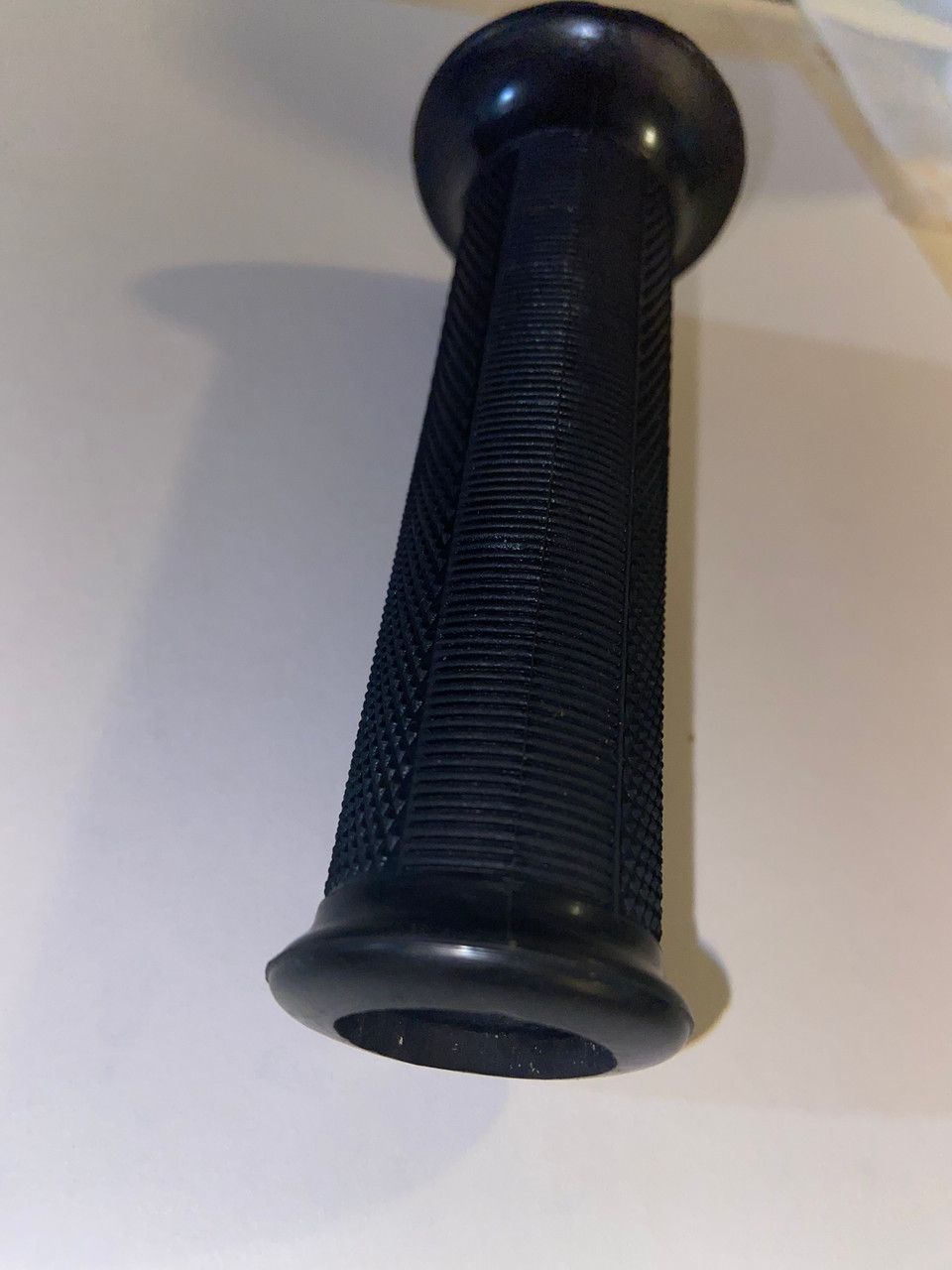 RIGHT ROUND OPEN END "NO LOGO" GRIP FOR ALL 1950-1975 - 32722072177-2