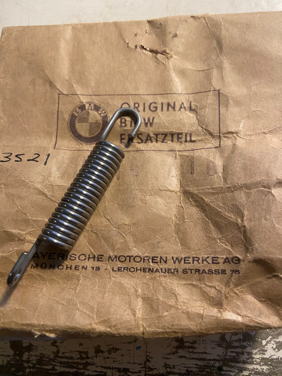 R51/3-R68 FOOT BRAKE LEVER SPRING - 35214044218