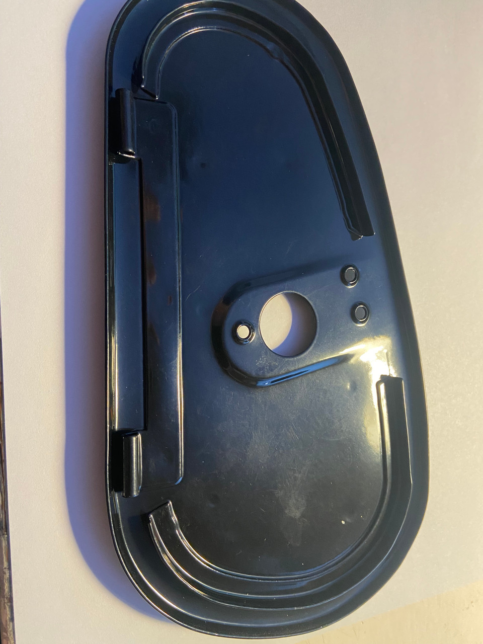 TWINS, SMALL GAS TANK REPLACEMENT TOOL COMPARTMENT DOOR W/GASKET - 16114080270